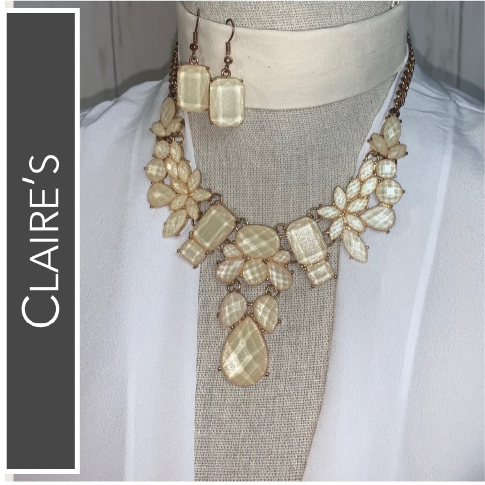 Claire’s Jewelry Set Necklace & Earrings Ivory~Vanilla Stones - Picture 2 of 14